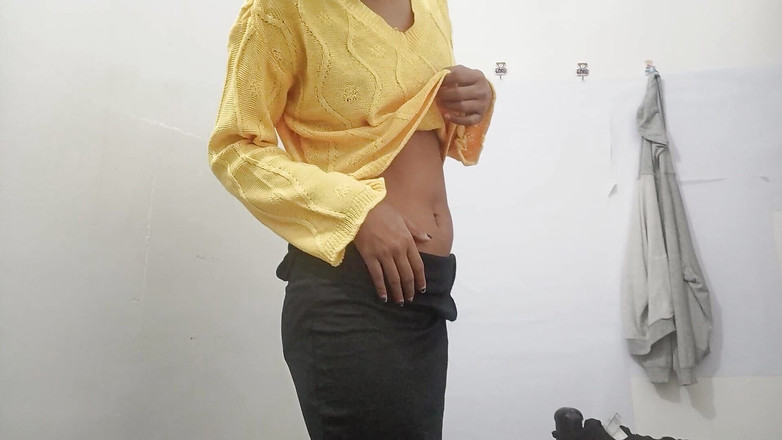 desigirl93: Ничего себе она трахает киску пальцами и видео с вибратором, селфи