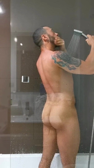 John Brachalli: John in the shower