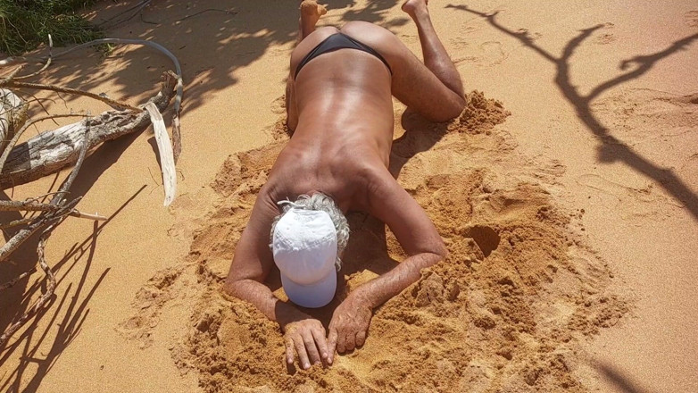 Ladysilvas: Ladysilva Femboy on the Beach Tanning Her Hot Ass in...