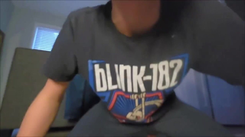 Kinkytwinkpamps: Blonder twink schrumpft dich, leckt und küsst dich