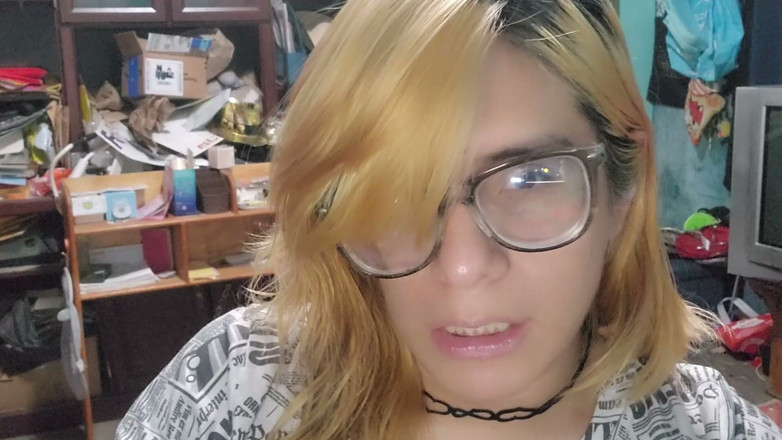Crystal Phoenix: Petite Amie Trans, Cocu, Asmr