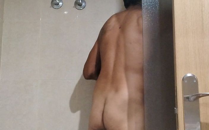 Boy top Amador: Prendre un bon bain