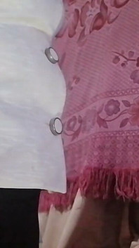 Ma vraie femme de ménage me séduisait sans soutien-gorge
