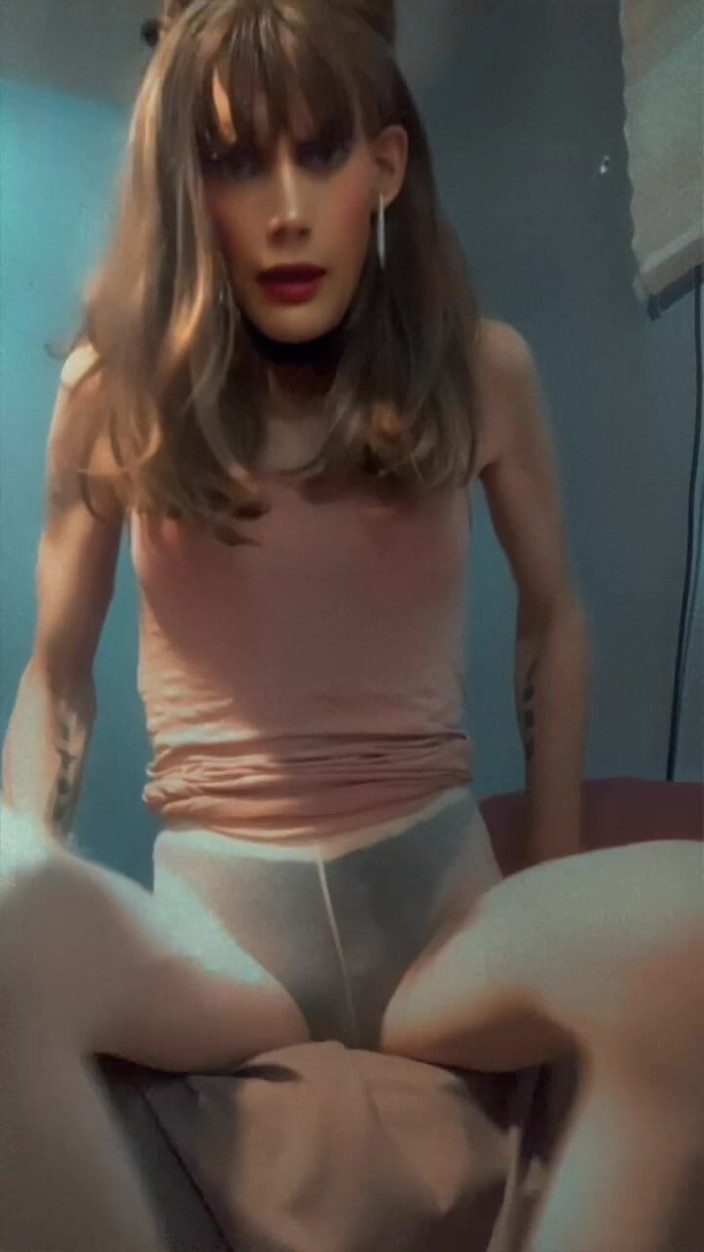 Lisa Luvly: Cantik di Pantyhose.. Xoxo!