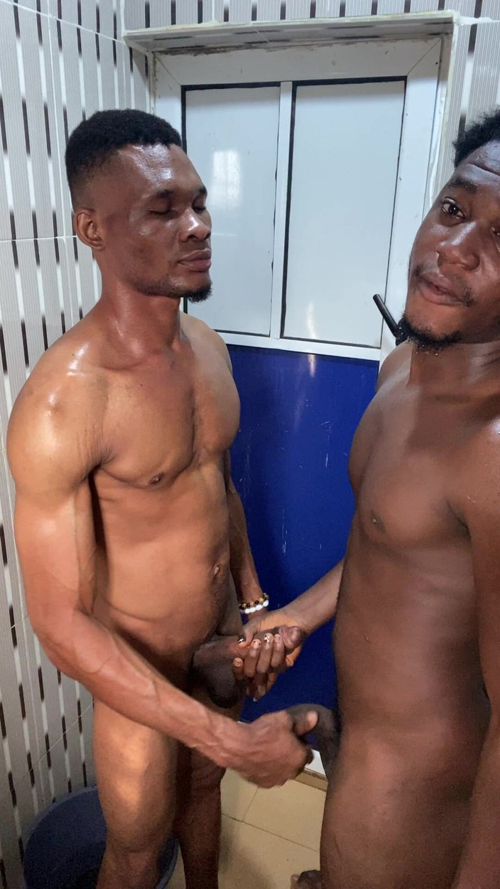 Dverse: a mis amigos un goteo