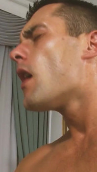 Troie e bellezze scena 1_sexy casalinga bionda vuole essere scopata duramente da un grosso cazzo