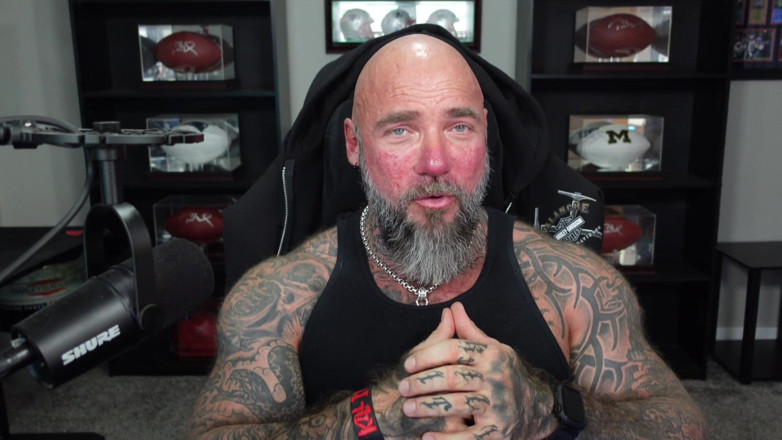 Raw and Uncensored with Masculine Jason: C’est du porno infidèle ? Point de vue d’une star du...
