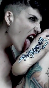 Maya Homerton X Spray Xpress