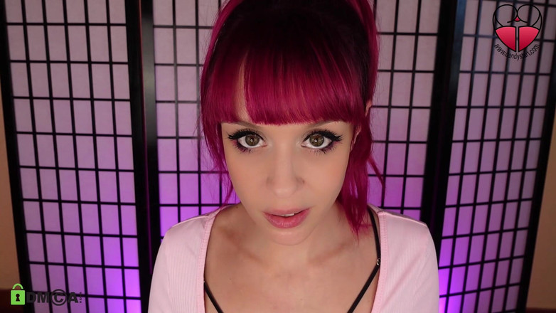 Candystart Videos: Dżinsy, tyłek i spust w ustach