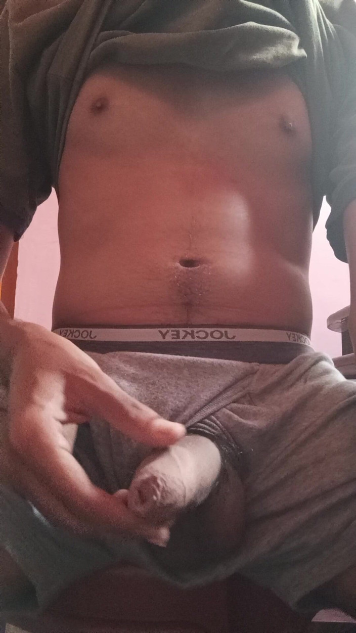 Robbie Erotic: Chutná lízátka z kapesní díry ven