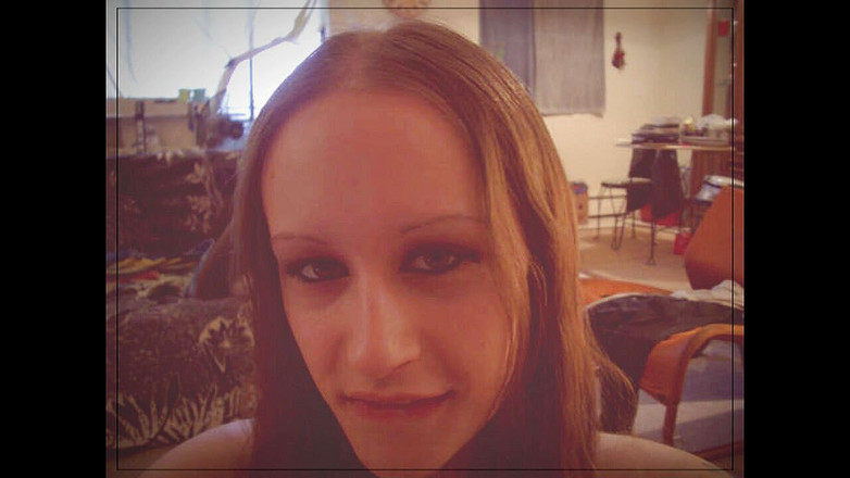 My element online: Jezte dnes své vlastní sperma jako holka na rohu ulice