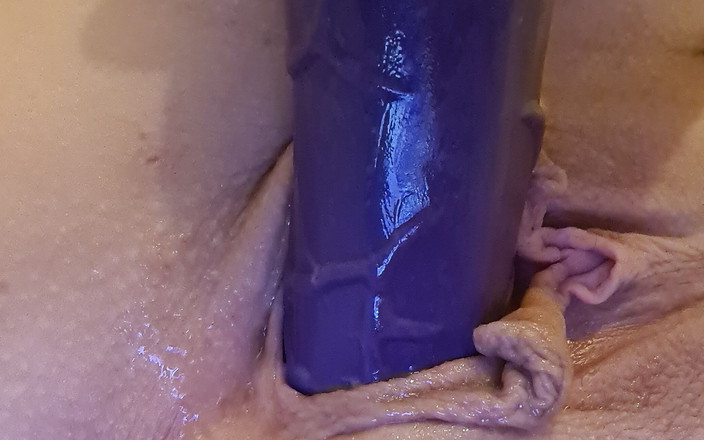 Kelly Goddes: 클로즈업 보지 플레이