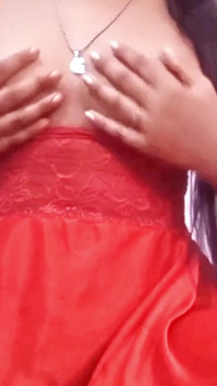 Siya Bhabhi Ne Banana Se Chut Fad Li (Hindi)