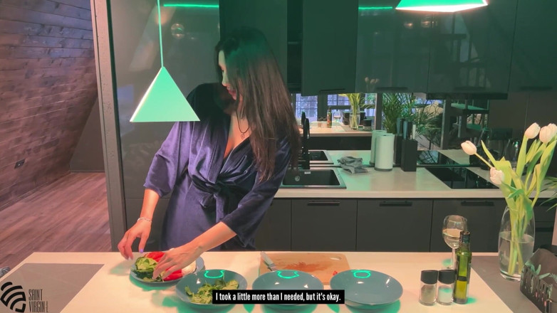 LizaVirgin: Creampie on the kitchen table