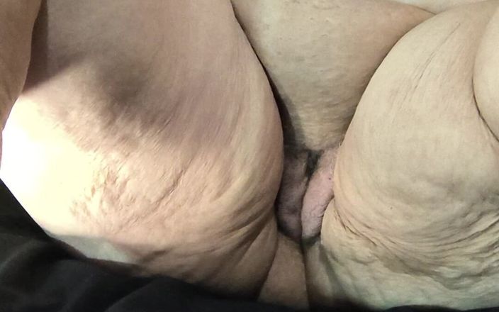 HerculesnVENUS: Denna ivriga bäver får cumming i sin kukfälla