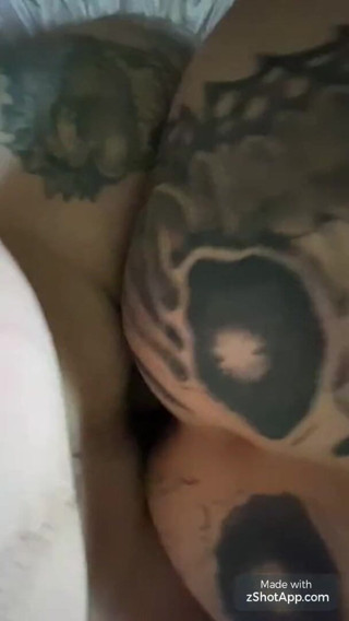 MzKiTTy91: Tante super semok dientot dari belakang