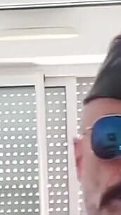 Papa Fumeur En Singlet
