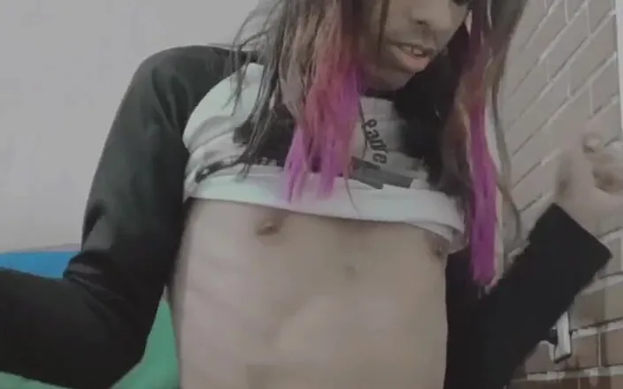 Carlos Henrique: Gay Boy Rolling His Hot Cock