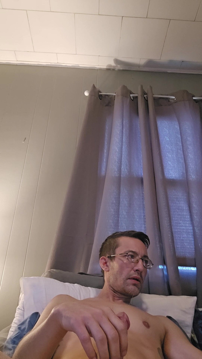 Jack Bell: Ngocok kontol kilat sebelum pacarnya pulang