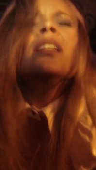 Ela fez uma fita de sexo hardcore