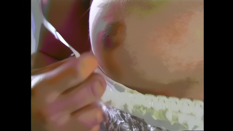 Pornobello: 一位年轻美丽的棕发女子被一根成熟的大鸡巴狠狠操着