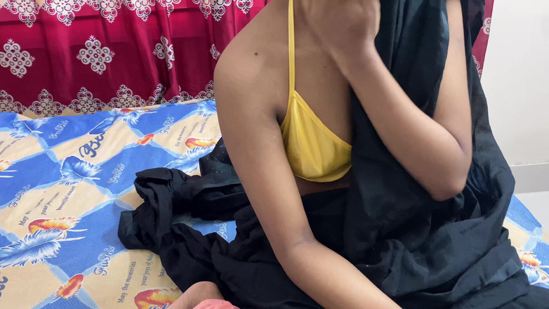 Bdsex24: La sexy Bangali Bowdi trompe son mari en train de...