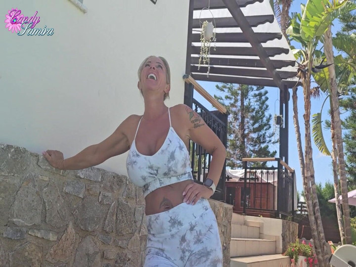 Candy Samira: Appena la moglie se ne va, suo marito la tradisce!