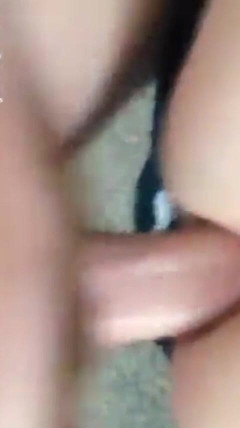 The Substance: Gorąca kąpiel! Z dwóch ciekawskich Latynosów kończy w głębokim analie...