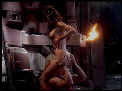 CBD Media: Podvádějící manželka má poměr s dobře vypadajícím chlapem a jezdí...