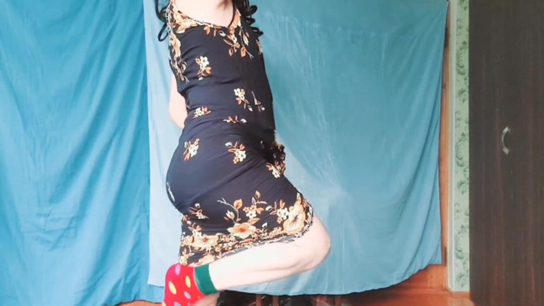 Kitty_Cross: Denna femboy biter (sött)