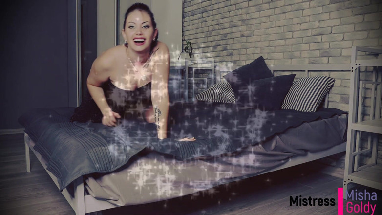 Goddess Misha Goldy: Sniffers everyday! Day 4 sniff and stroke with cum countdown