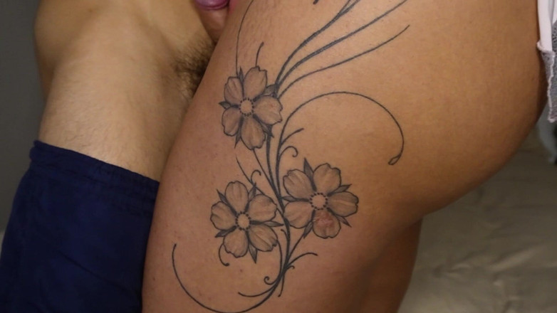 Agatha Lyra: Adoro venire mentre prendo sperma nel culo!