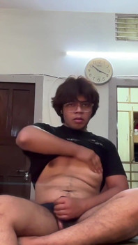 Horny Desi Twink Bitch Loses Control at Home