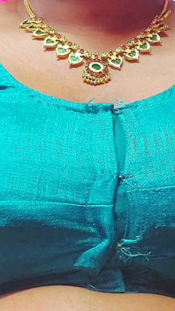 Aunty Boobs in the Afternoon