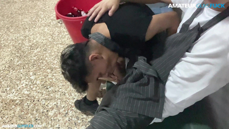 Amateur Guys Fuck: Agf: Bavím se se svým partnerem, na pauze od práce