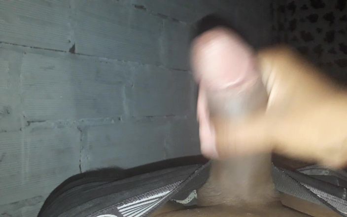 Logan69model: मरोड़ते