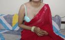 Saara Bhabhi: Hindi seksverhaal rollenspel - stiefvader zag het poesje van zijn stiefdochter...