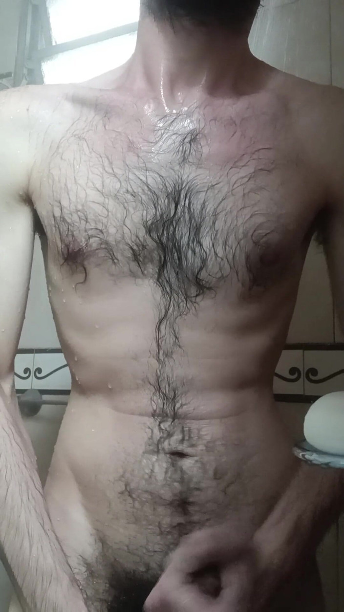 morbo boy: Un après-midi sous la douche