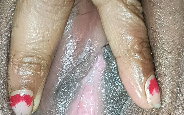 Sakshi74: Desi kamarádka s kundičkou, jak je moje kundička poté, co...