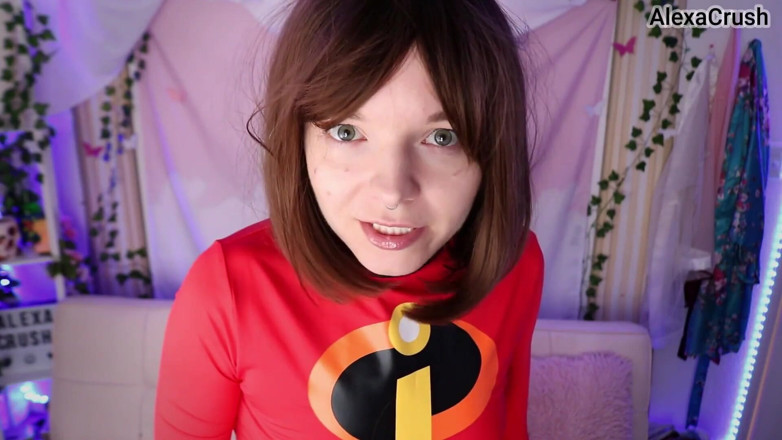 AlexaCrush: Mme Incredible suce le syndrome, POV, facial et pipe