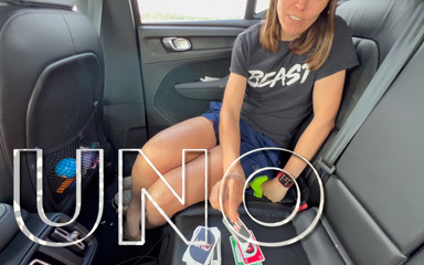 Wamgirlx: UNO striptýz hra