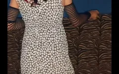 Muhteşem küçük çiçekli elbisemle ve minik mor gstring'imde fraktür