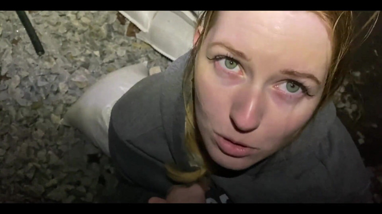 SweetAndFlow: Pengawal Keselamatan Tertangkap pencuri berambut merah mencuri dan menghukumnya dengan...