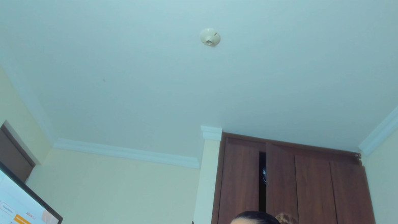 Latin webcam: A Latina with Big Tits Wants to Be Fucked and...