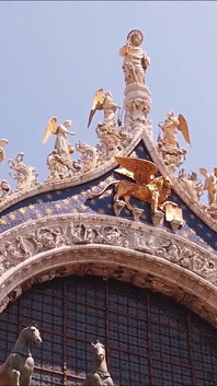 Candeliere Della Depravazione 5