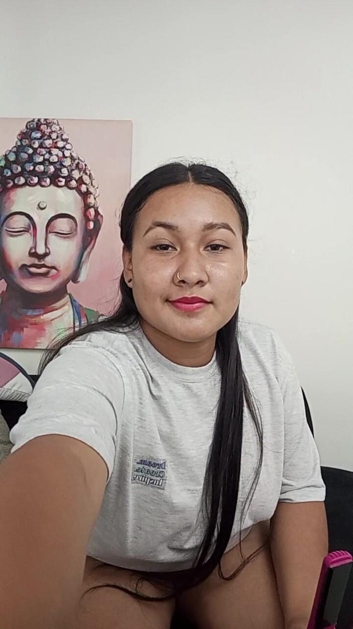 Tiny Owens: La Modelo De Webcam Quiere Ser Follada En Su Vida...