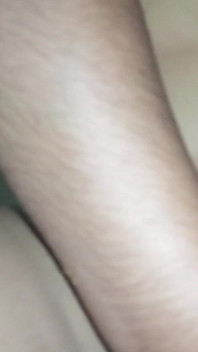 Üvey kız kardeşim beni porno izlerken yakaladı