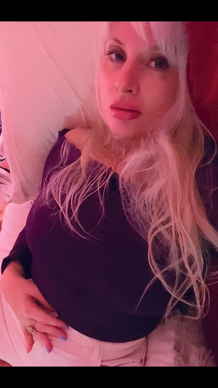 PaintedRose: Apeluri pe cameră în seara asta