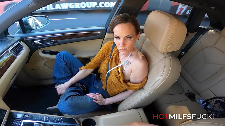 Hot Milfs Fuck: Ainsley Adams