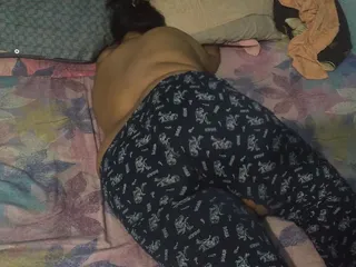 Aria Mia: Desi Bidhaba Hot Aunty